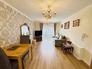 Lounge / Dining Area- click for photo gallery